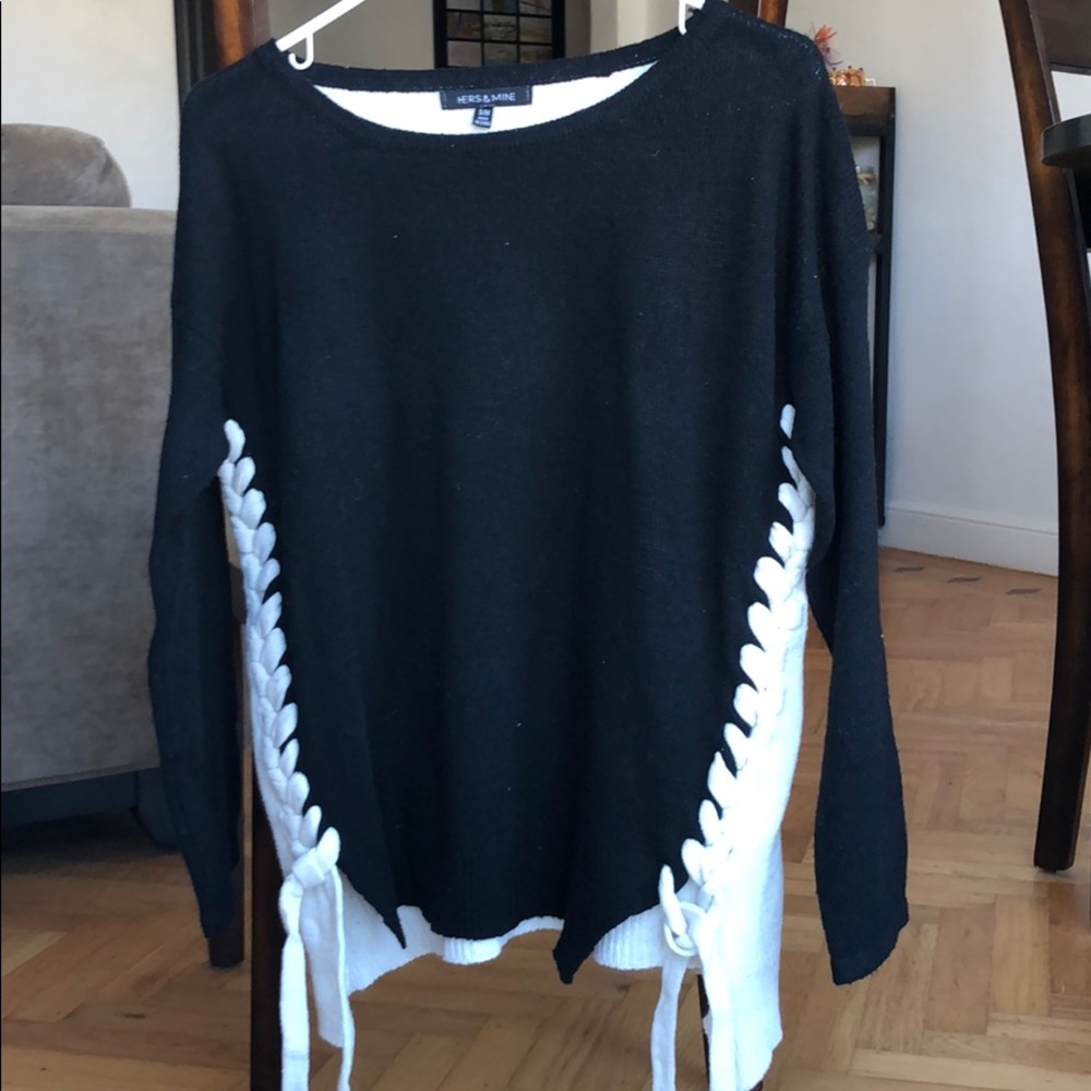 HERS & MINE sweater S/M
